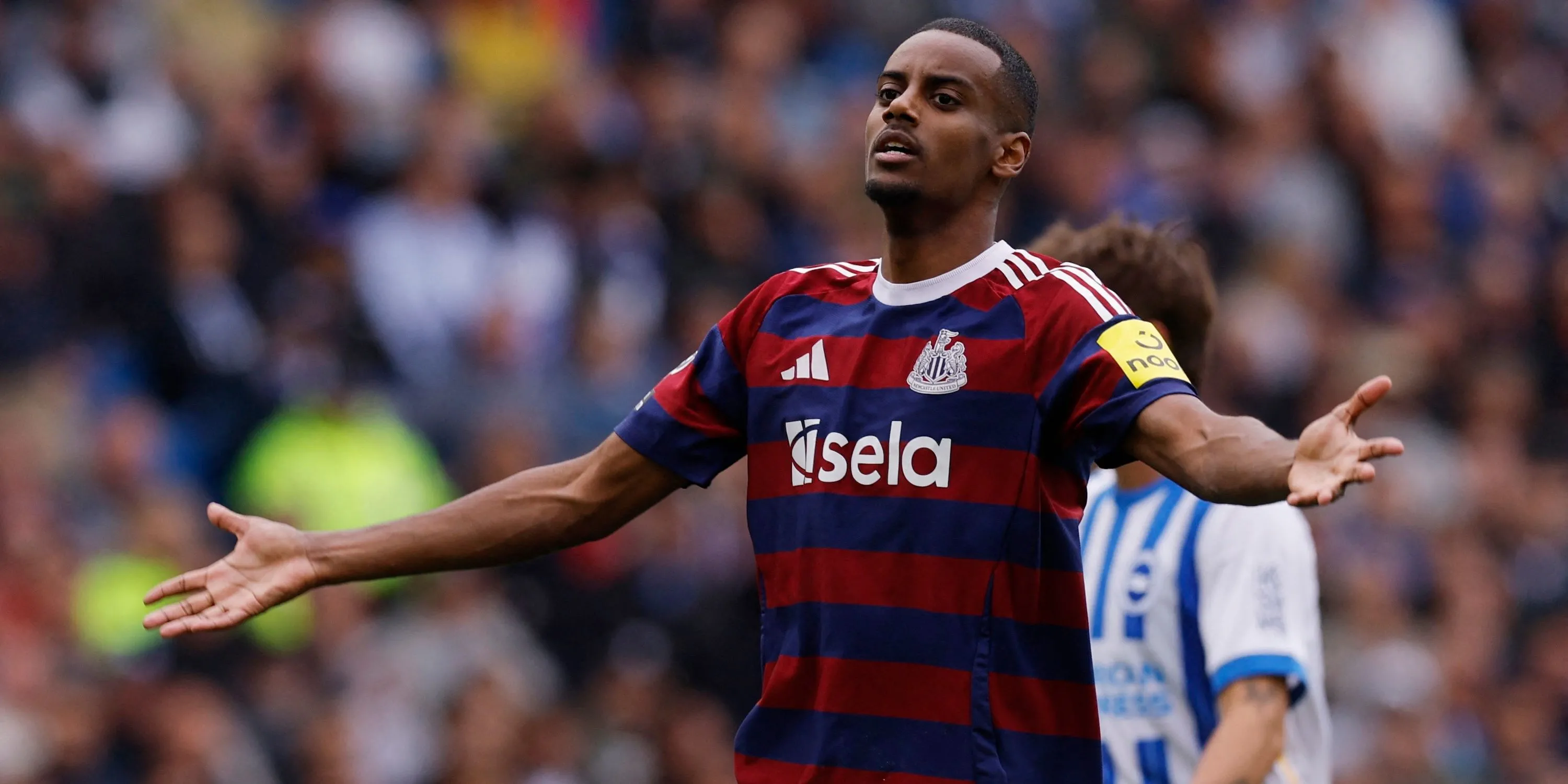 Alexander Isak ăn mừng bàn thắng cho Newcastle tại Premier League