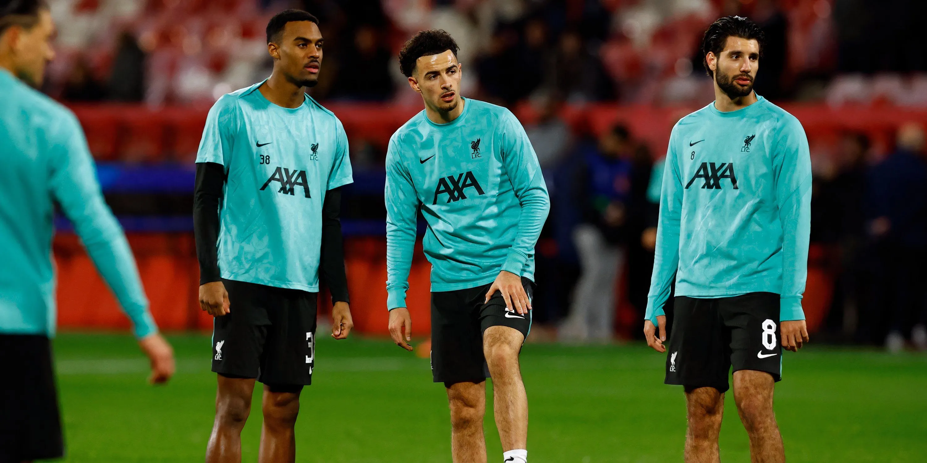 Các tiền vệ trẻ của Liverpool như Gravenberch, Jones và Szoboszlai