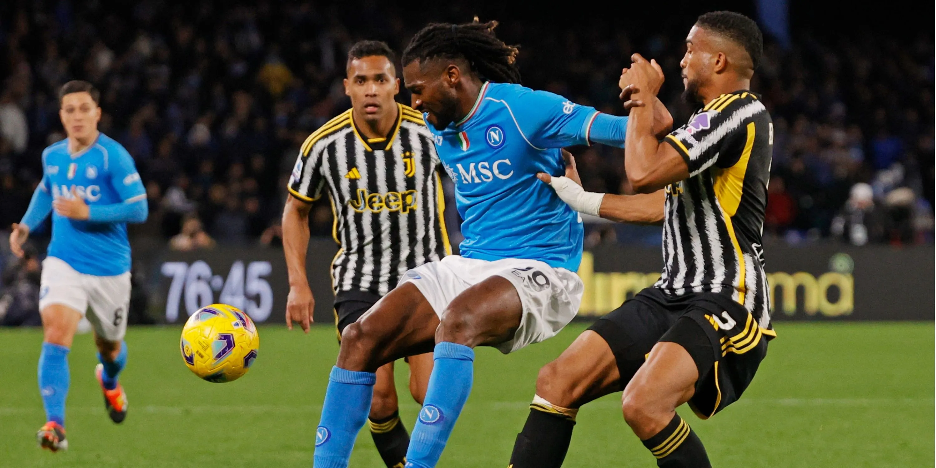 Frank Zambo-Anguissa, tiền vệ người Cameroon của Napoli
