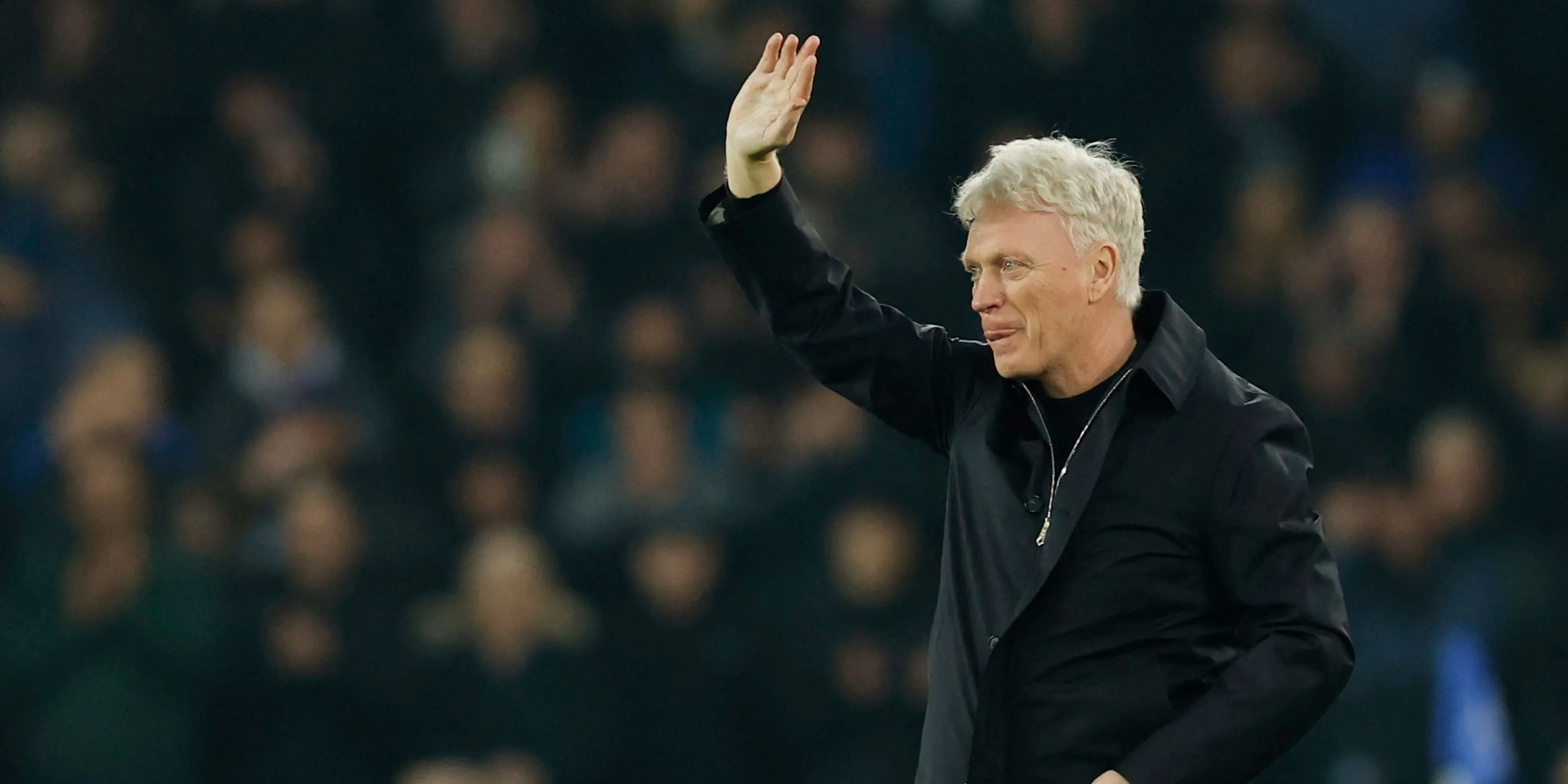 Huấn luyện viên Everton David Moyes trước trận đấu
