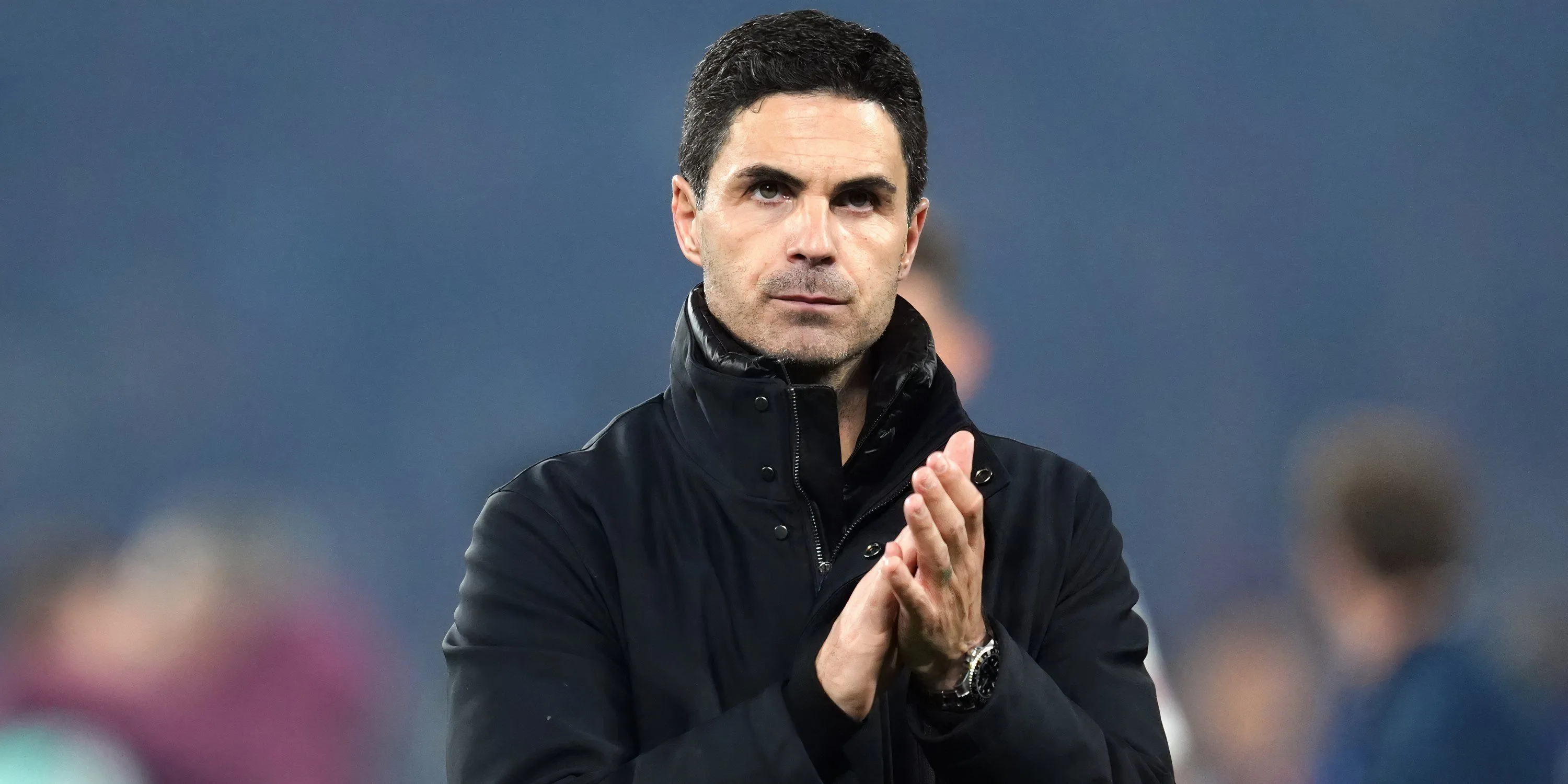 Huấn luyện viên Mikel Arteta của Arsenal, người đang tích cực xây dựng đội hình cho mùa giải mới.