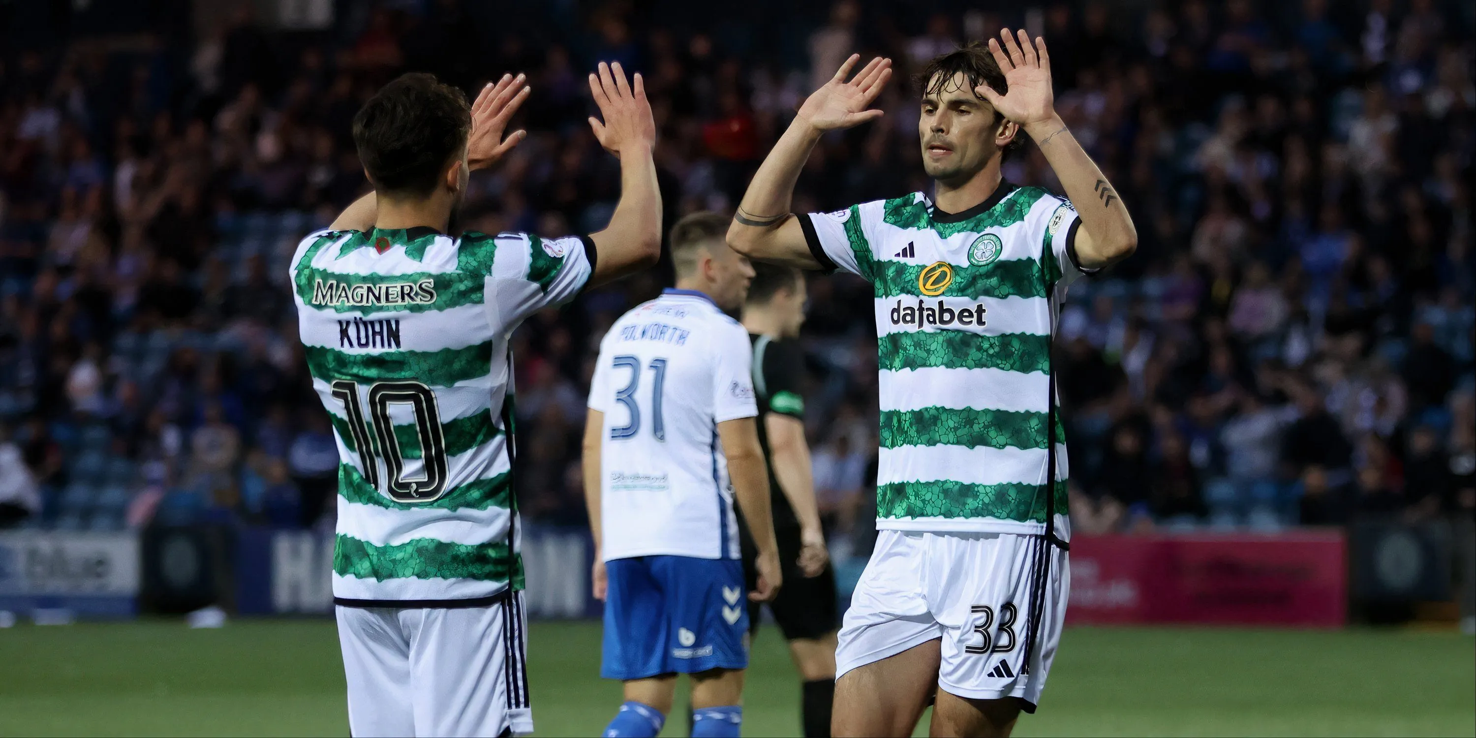 Matt O'Riley và Nicolas Kuhn, hai thương vụ thành công của Celtic