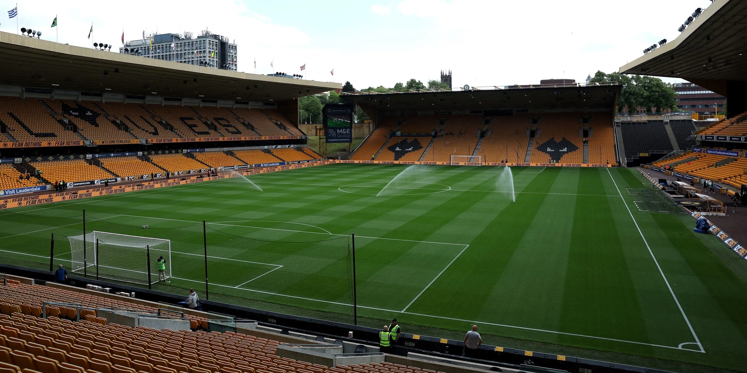 Sân vận động Molineux của Wolverhampton Wanderers