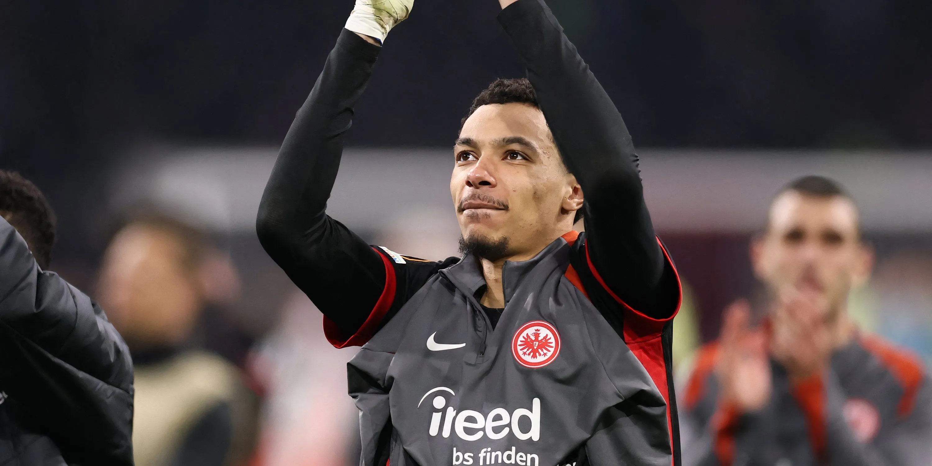 Tiền đạo Hugo Ekitiké trong màu áo Eintracht Frankfurt, mục tiêu hụt của Newcastle.