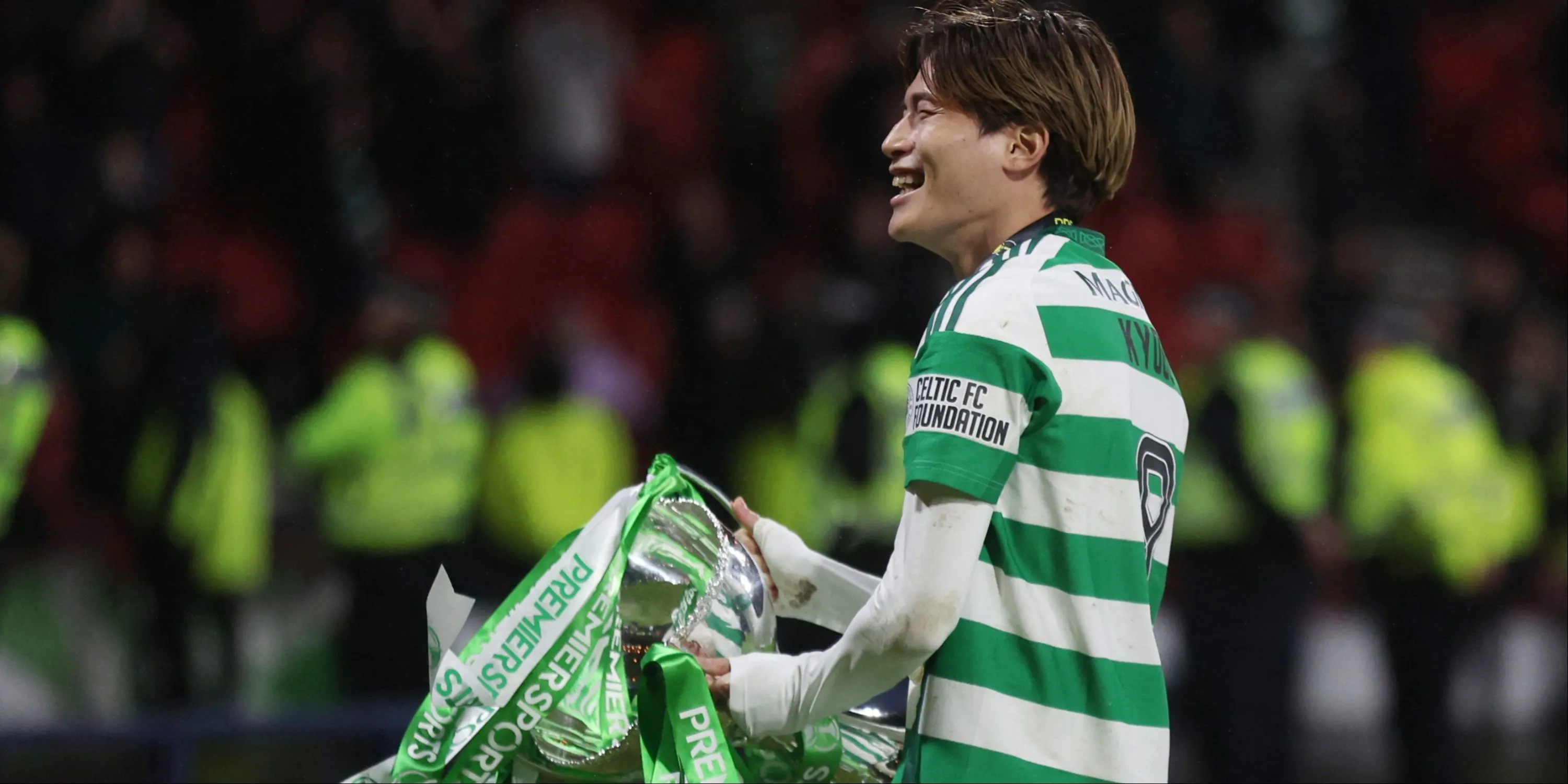 Tiền đạo Kyogo Furuhashi trong màu áo Celtic