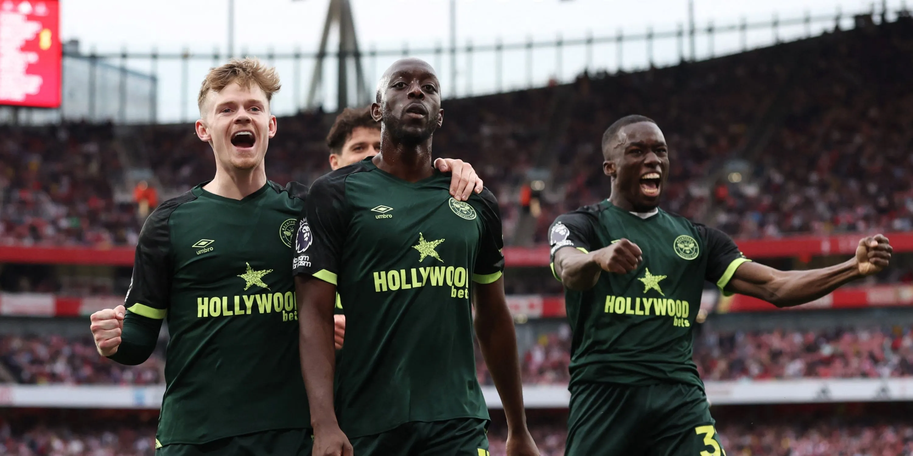 Yoane Wissa trong màu áo Brentford, cầu thủ được HLV Thomas Frank mô tả là &quot;đáng kinh ngạc&quot;