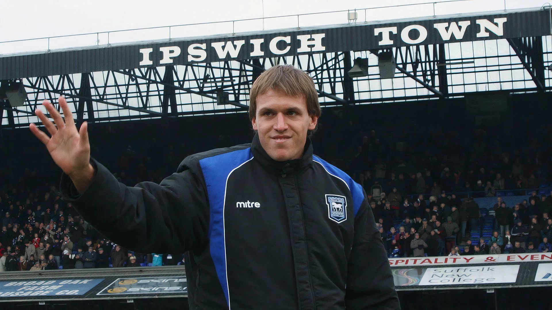 Luciano Civelli thi đấu đầy hứa hẹn trong những ngày đầu tại Ipswich Town