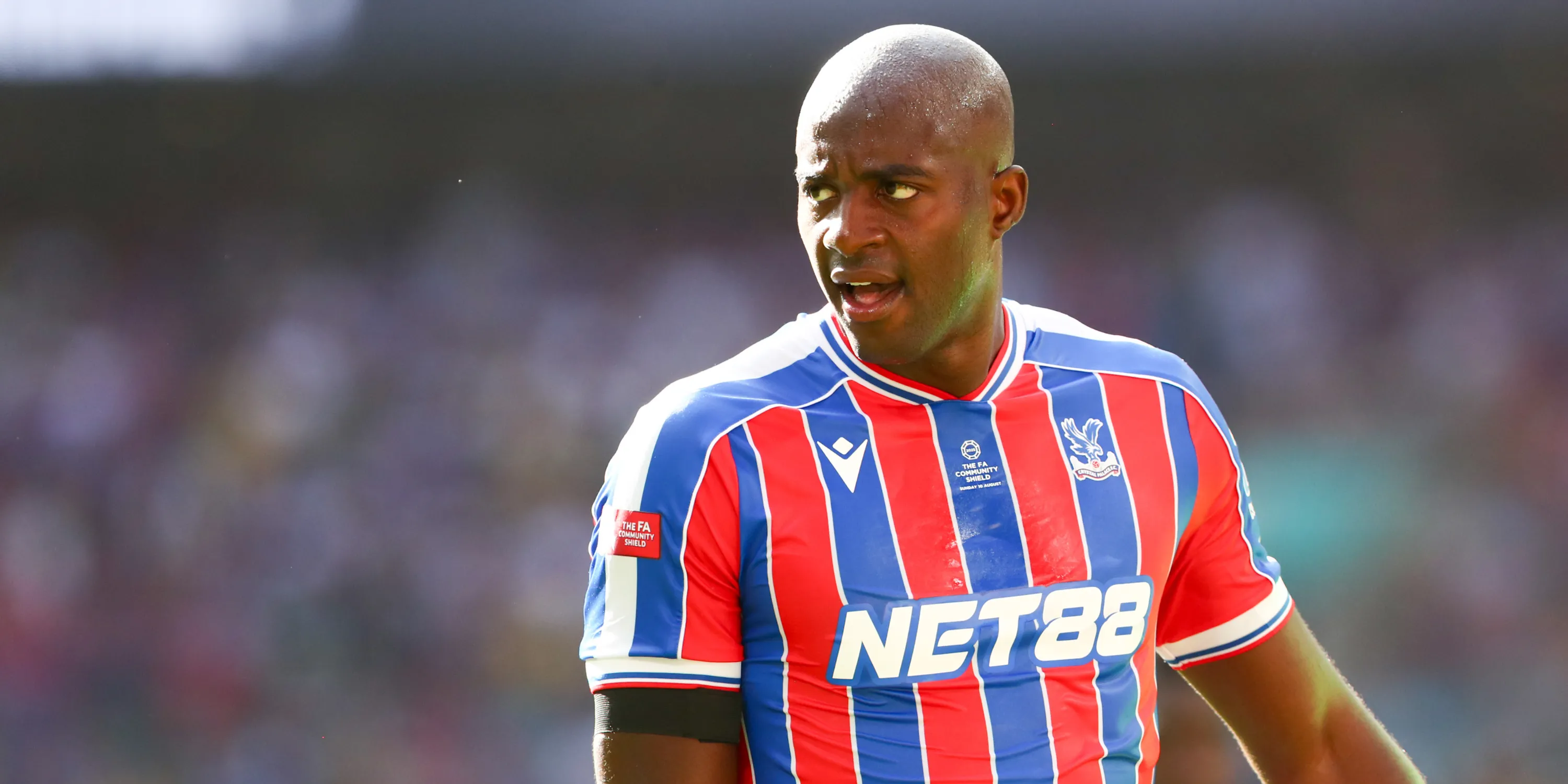 Jean-Philippe Mateta ăn mừng bàn thắng cho Crystal Palace, cầu thủ ghi bàn hiệu quả ở Premier League