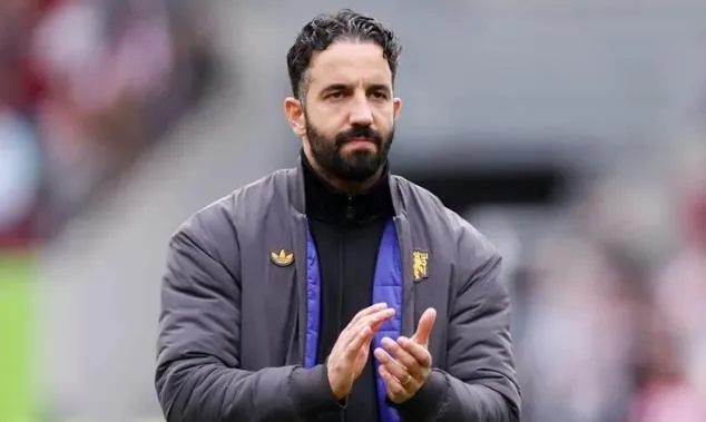 Amorim vẫn chưa giúp MU có sự ổn định cần thiết.